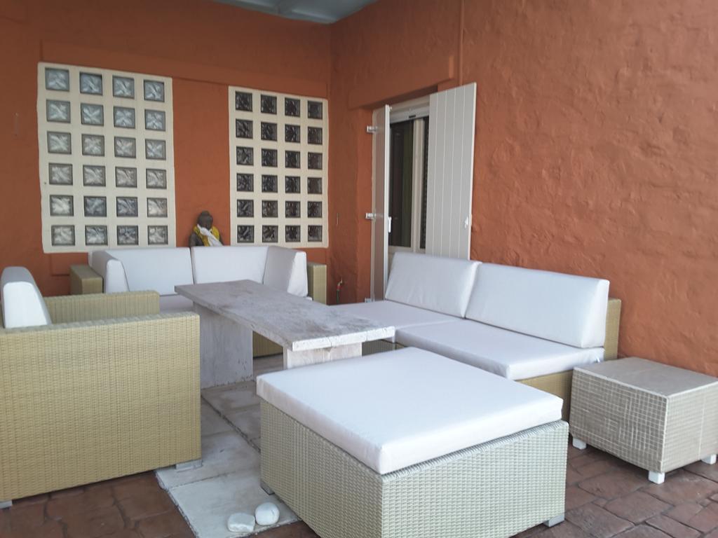 Villa Zen Dans Le Bleu แอร์มูโปลี ภายนอก รูปภาพ